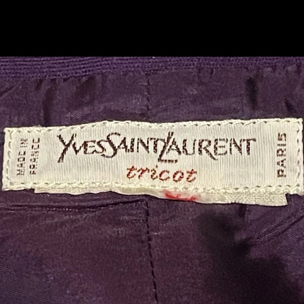▪️VTG▪️YVES SAINT LAURENT▪️70's 80's Purple Mod-Style Front Vent Pocket Skirt - Picture 5 of 6
